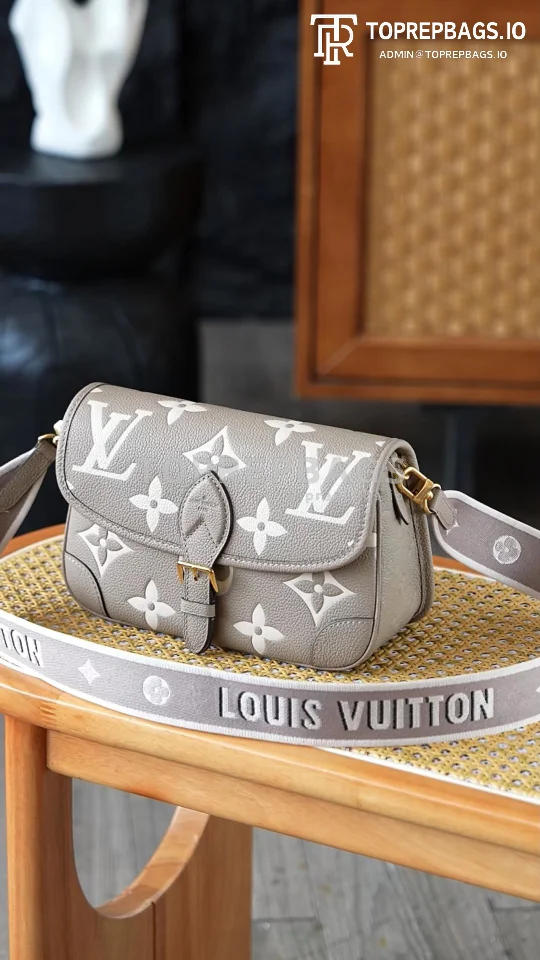 i1775627849579_6291_0_0 Louis Vuitton Diane in Taupe