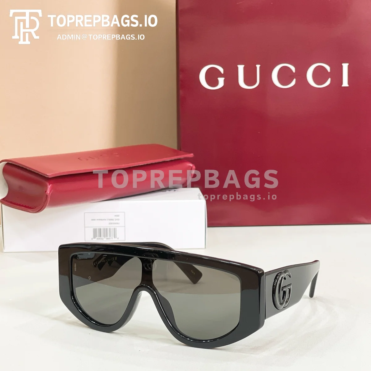 i1775801907621_3525_0_0 Gucci GG1950S Sunglasses in Black