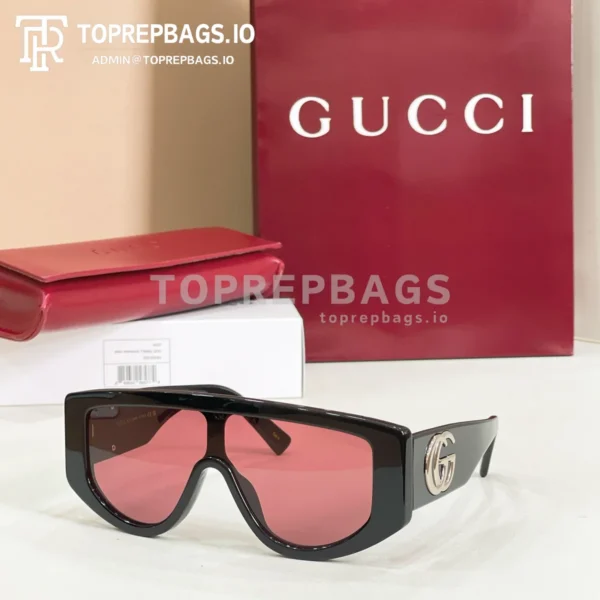i1775801908998_5259_0_6 Gucci GG1950S Sunglasses in Black