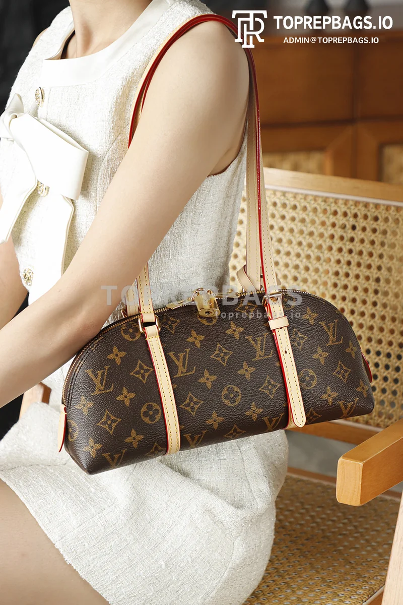 i1775806330474_6935_0_3 Louis Vuitton Alma Hobo in Brown