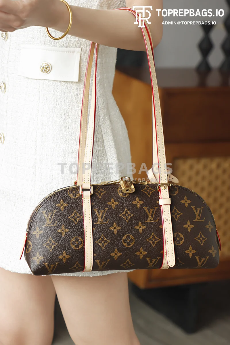 i1775806331685_9843_0_8 Louis Vuitton Alma Hobo in Brown
