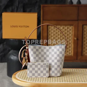 i1775814696954_1828_0_0 Louis Vuitton All In BB in White