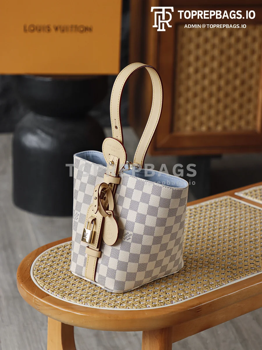 i1775814696954_6520_0_5 Louis Vuitton All In BB in White