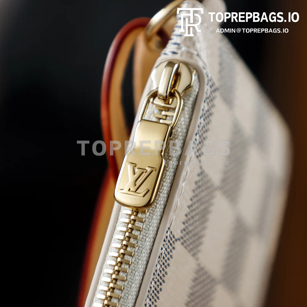 i1775814816998_3317_0_4 Louis Vuitton All In BB in White