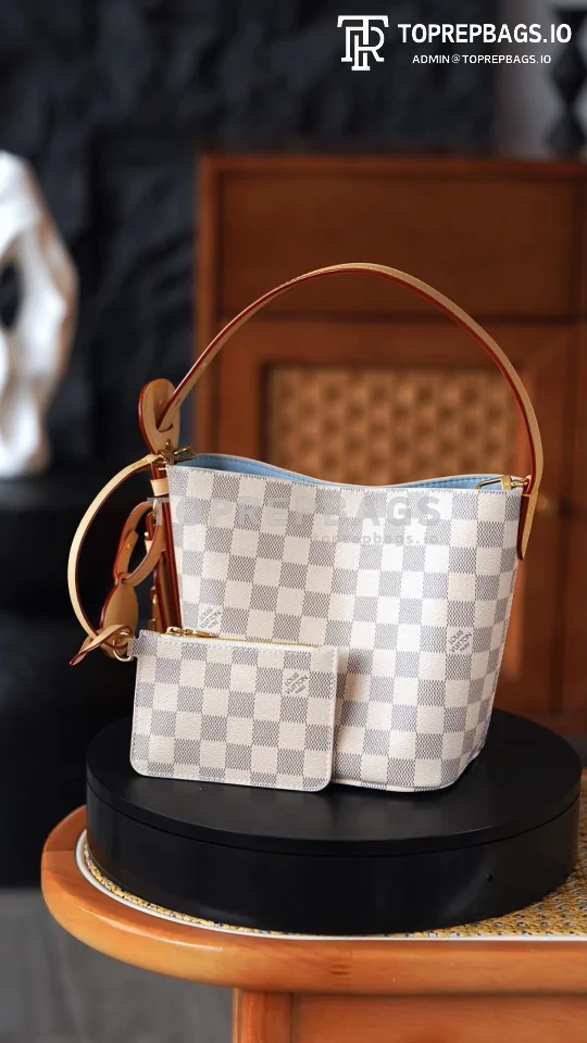i1775814979428_5334_0_0 Louis Vuitton All In BB in White