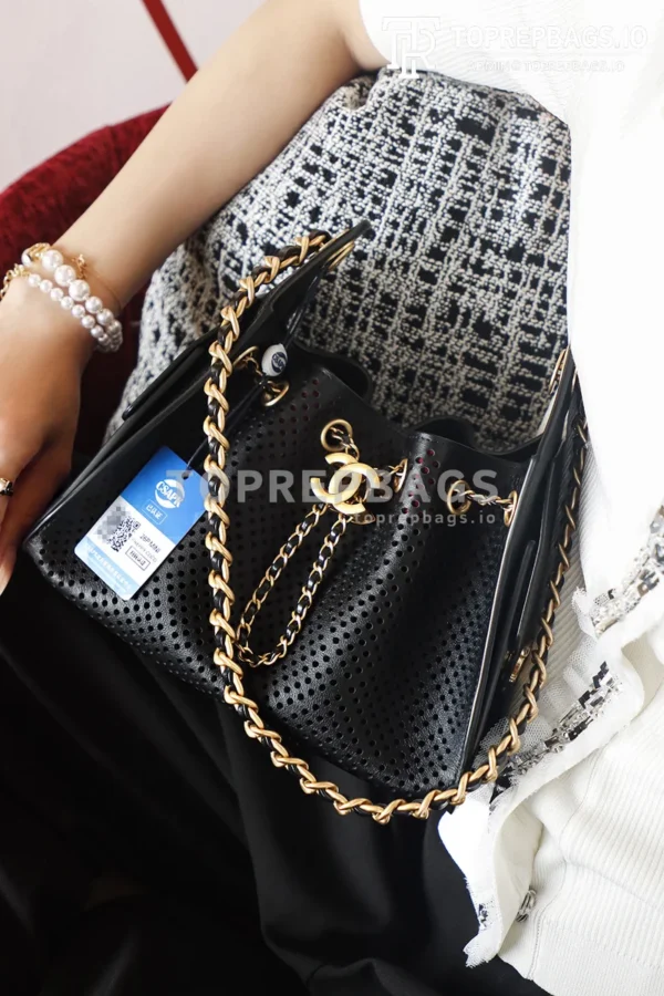 i1776144072221_1795_0_6 Chanel 25 Bag Mini in Black