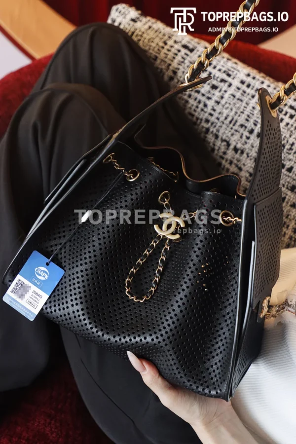 i1776145359373_9670_0_7 Chanel 25 Bag Small in Black