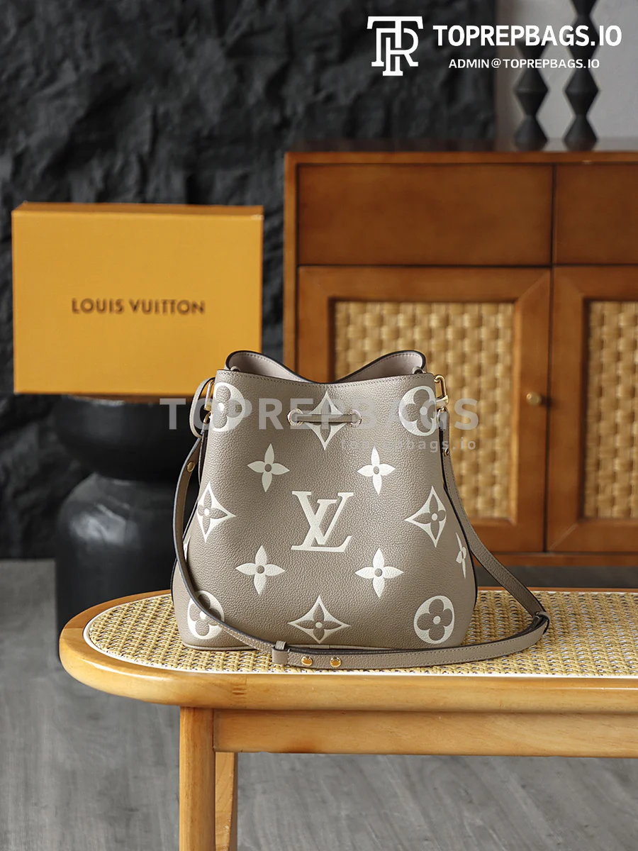 i1776158535461_1589_0_4 Louis Vuitton NeoNoe Bucket in Taupe