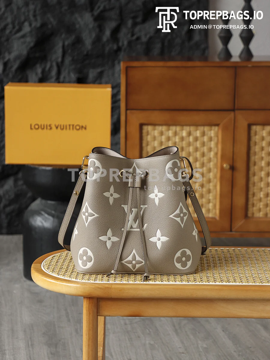 i1776158536404_3460_0_1 Louis Vuitton NeoNoe Bucket in Taupe