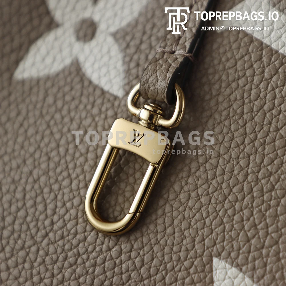 i1776159467108_6835_0_9 Louis Vuitton NeoNoe Bucket in Taupe