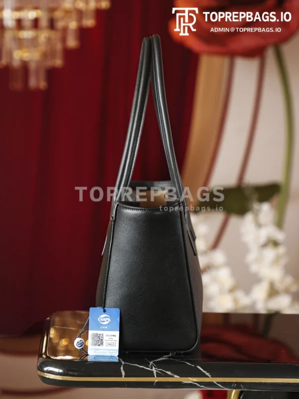 i1776248072315_3513_0_2 Chanel Handbag in Black