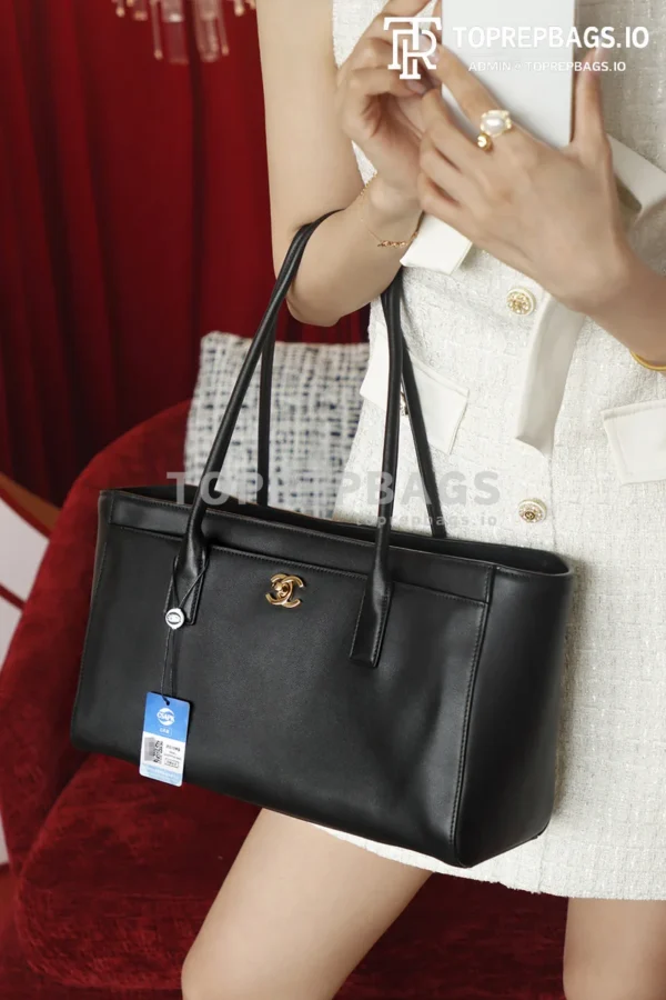 i1776248435051_5889_0_5 Chanel Handbag in Black