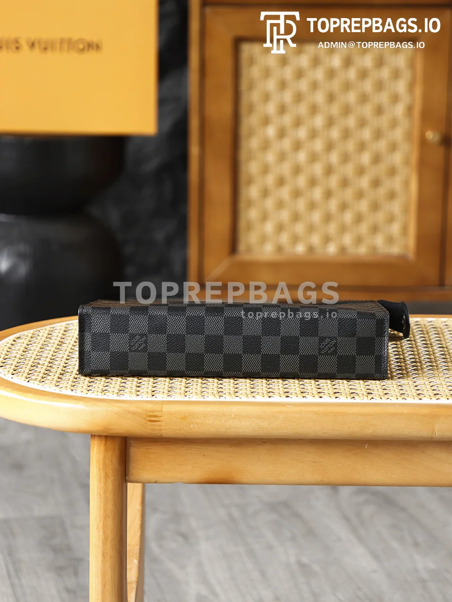 i1776829438790_4705_0_4 Louis Vuitton Pochette Voyage in Black