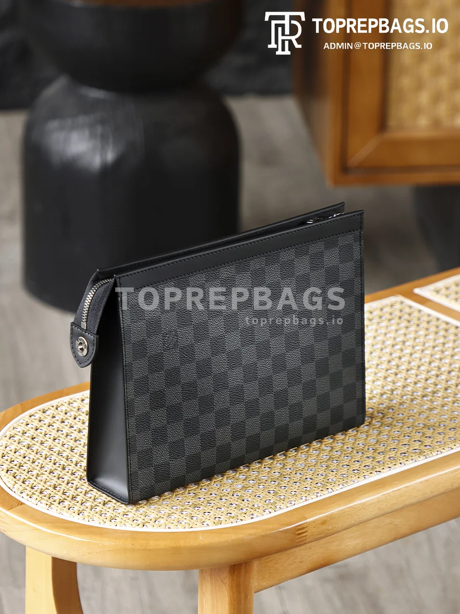 i1776829439750_8324_0_8 Louis Vuitton Pochette Voyage in Black