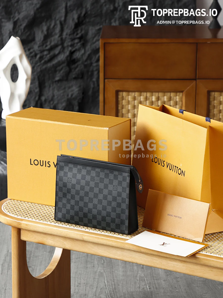 i1776829440139_9117_0_6 Louis Vuitton Pochette Voyage in Black