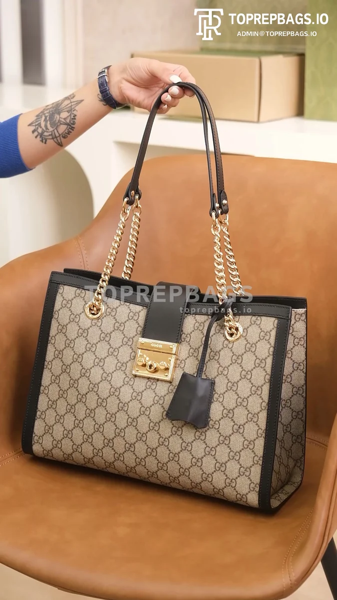 o1636279699_1131 Gucci Padlock Medium in Beige