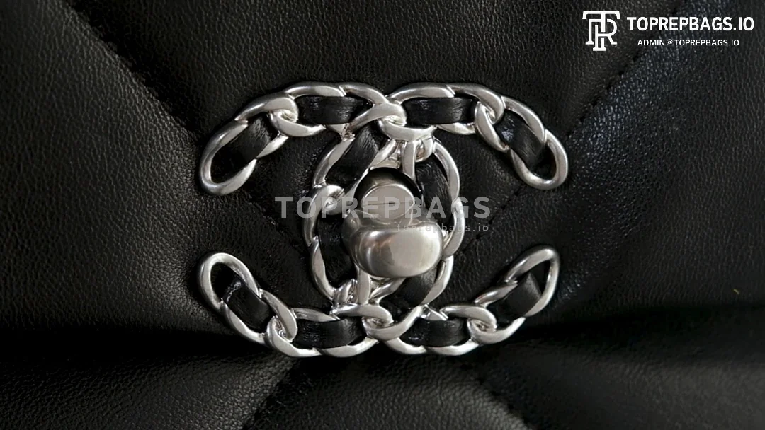o1679386724_853 Chanel 19 Bag Small in Black