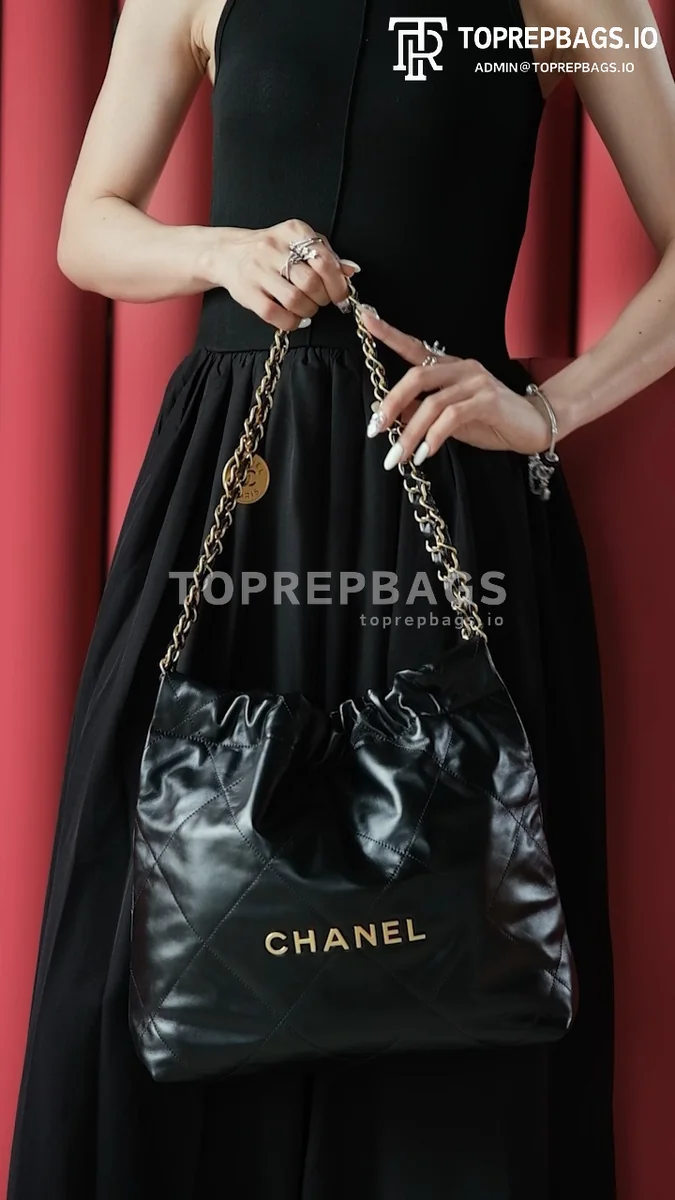 o1683979444_5144 Chanel 22 Bag Small in Black