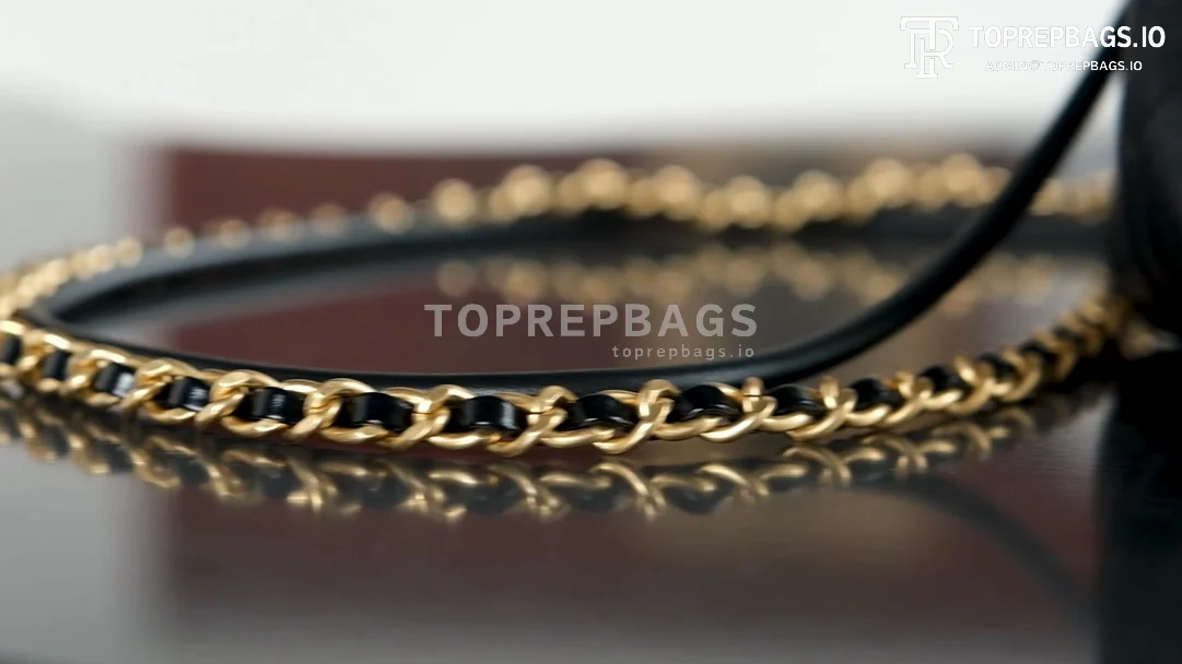 o1685267560_97 Chanel 22 Bag MINI in Black