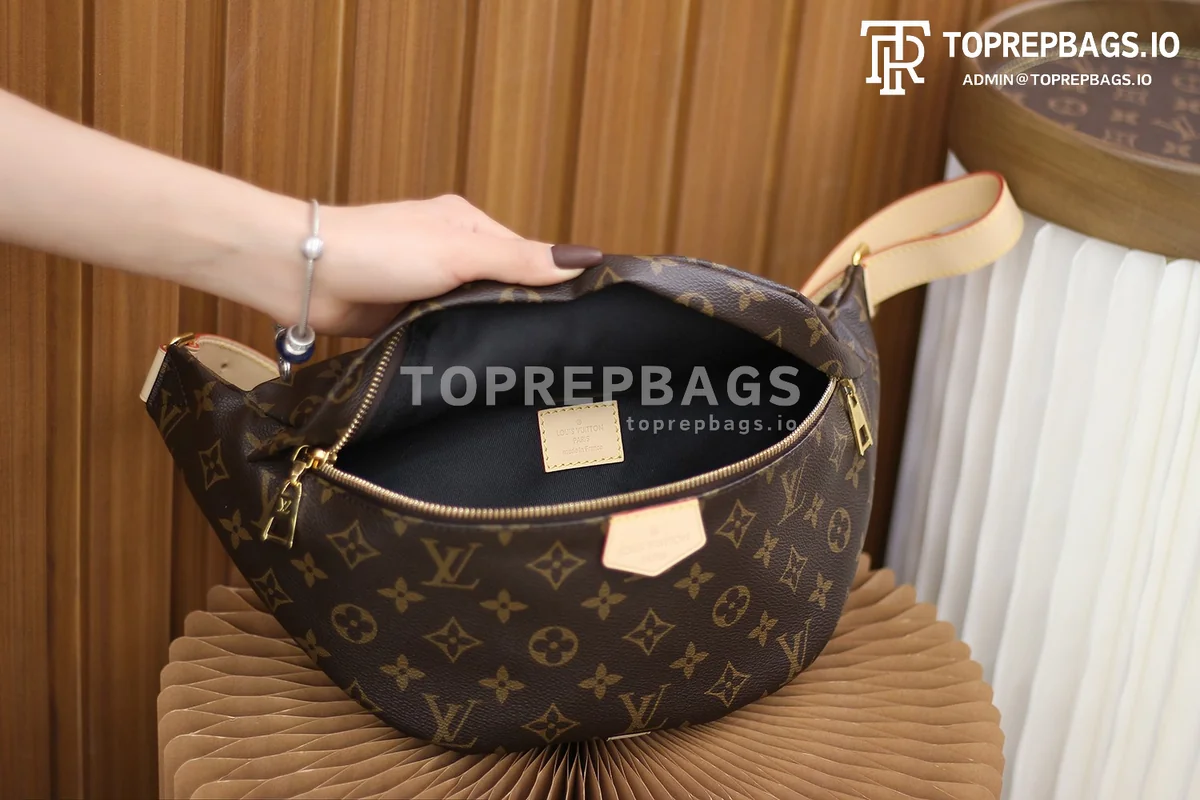 a1611137662525_3355 Louis Vuitton Bumbag in Brown