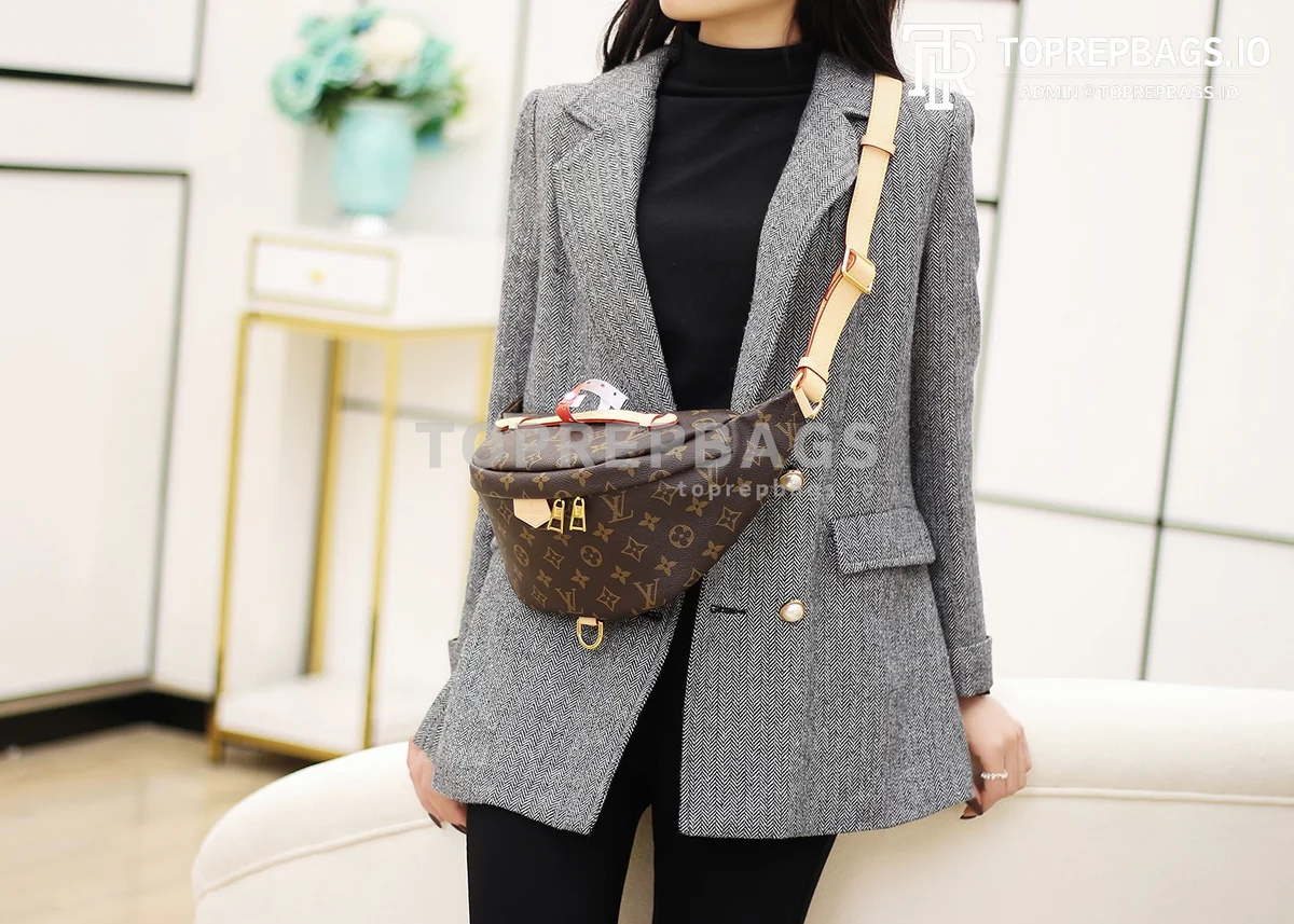 a1611138148720_1555 Louis Vuitton Bumbag in Brown