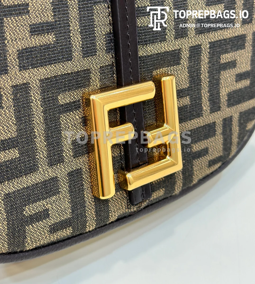 a1690562875112_3710 Fendi C'mon in Brown