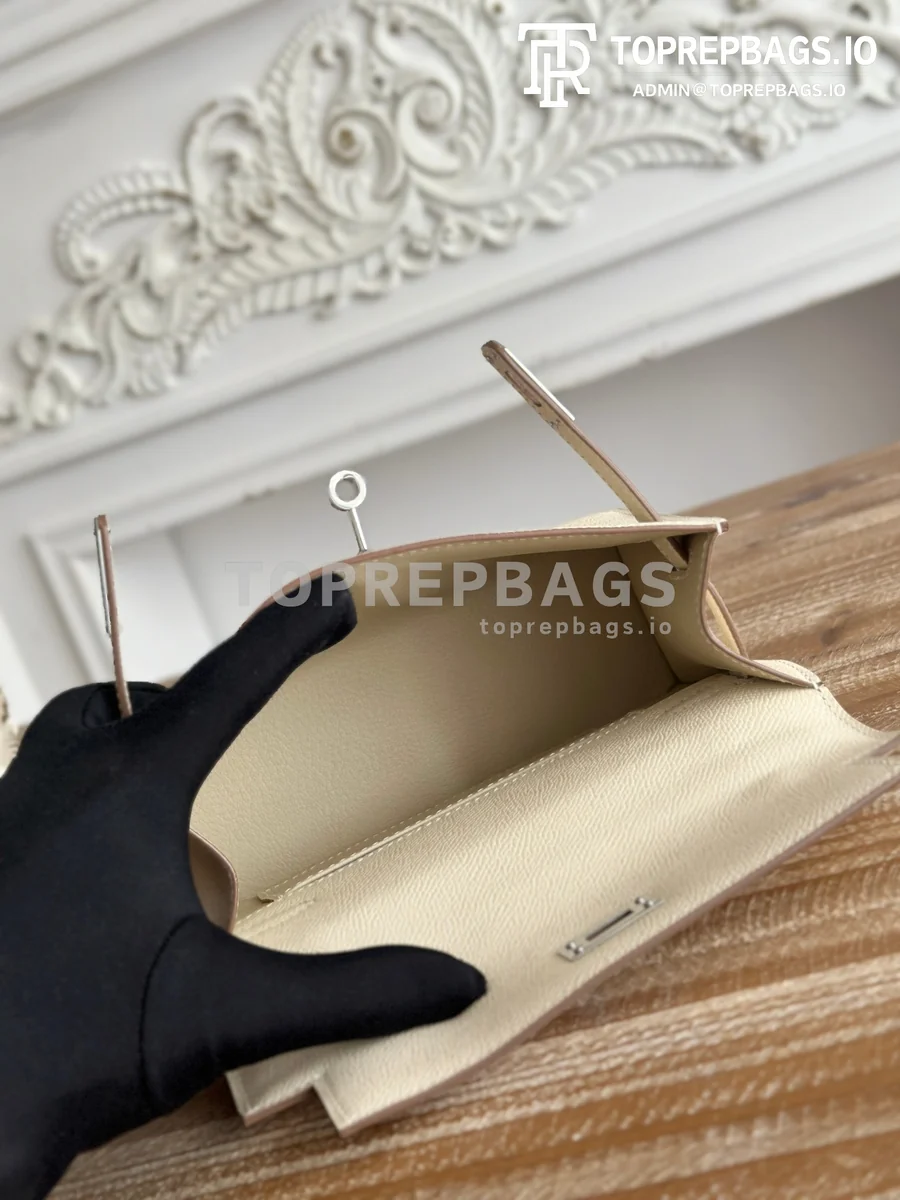 a1728630266407_5248 Hermes Kelly in White