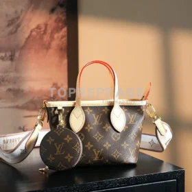 Louis Vuitton Neverfull in Brown