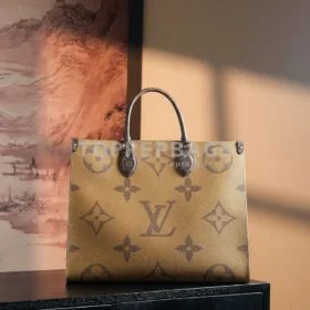 Louis Vuitton Onthego GM in Brown