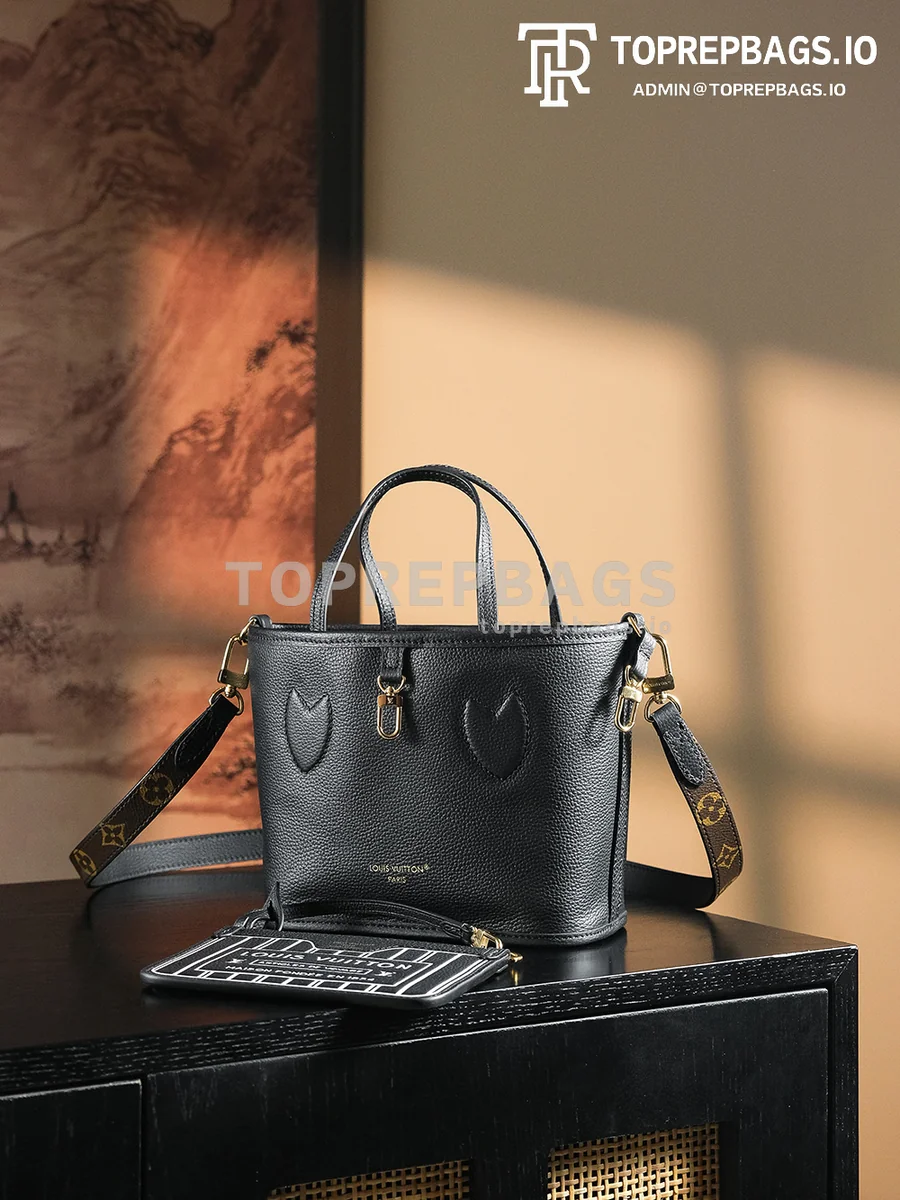 a1735119629864_6313 Louis Vuitton Neverfull in Black