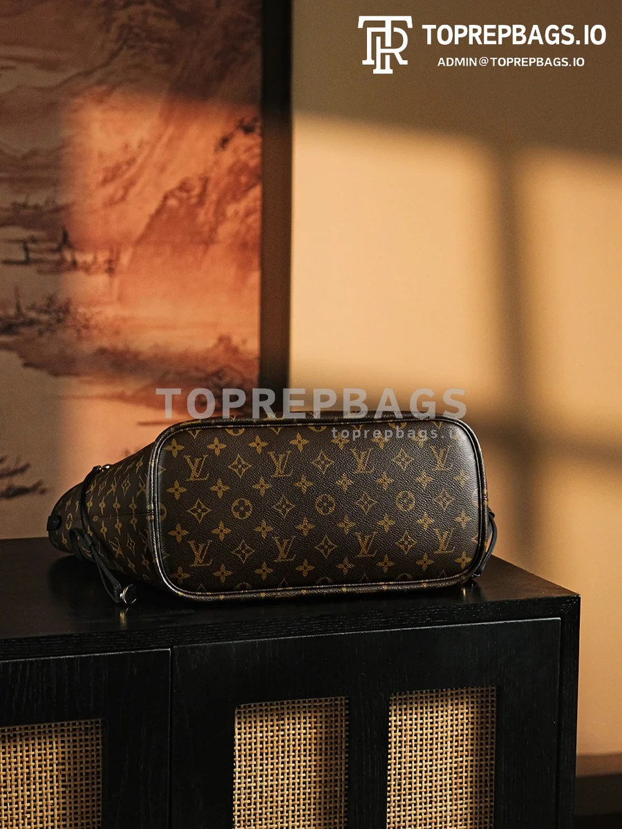 a1736173261600_4010 Louis Vuitton Neverfull in Brown