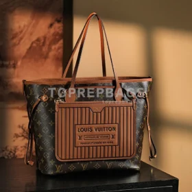 Louis Vuitton Neverfull in Brown
