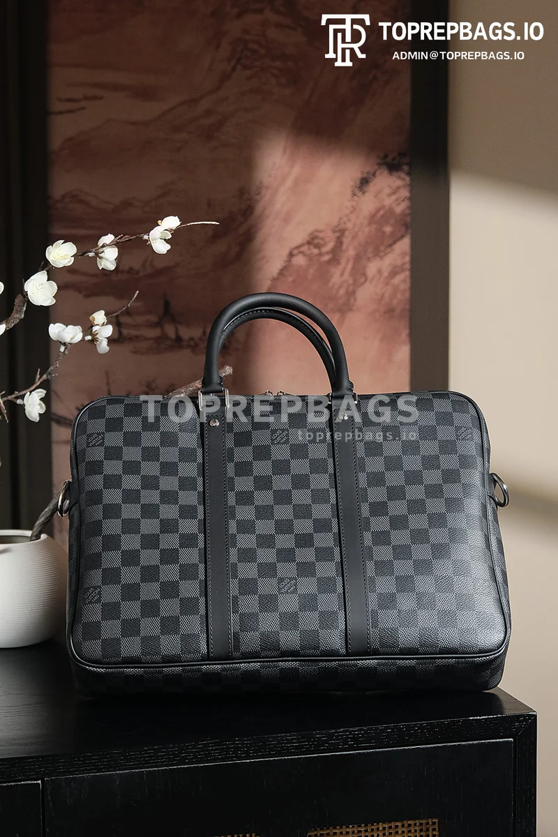 a1742555811545_1706 Louis Vuitton Porte Documents Voyage in Black