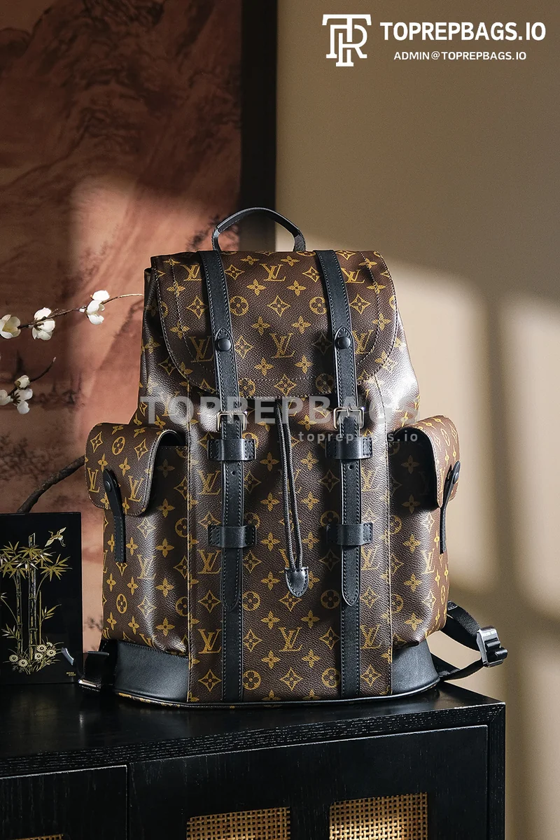 a1742894910217_0125 Louis Vuitton Christopher in Brown