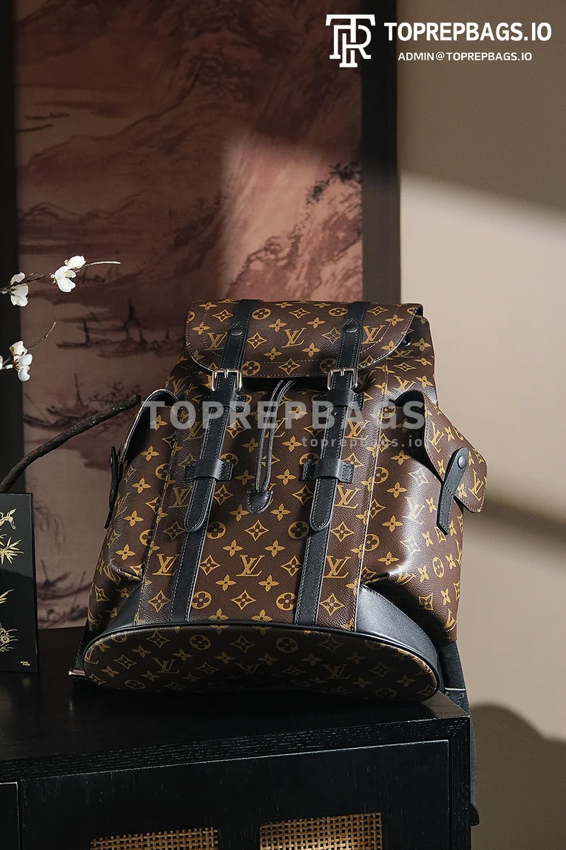 a1742894914359_5623 Louis Vuitton Christopher in Brown