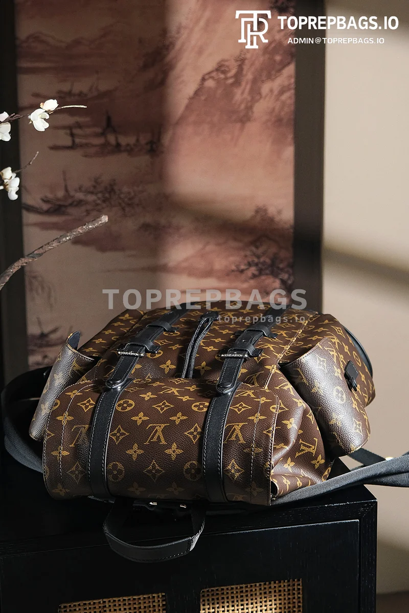 a1742894914360_6278 Louis Vuitton Christopher in Brown