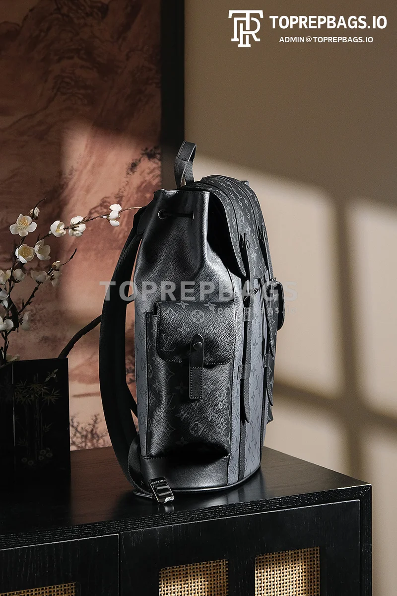 a1742895183498_1423 Louis Vuitton Christopher in Black