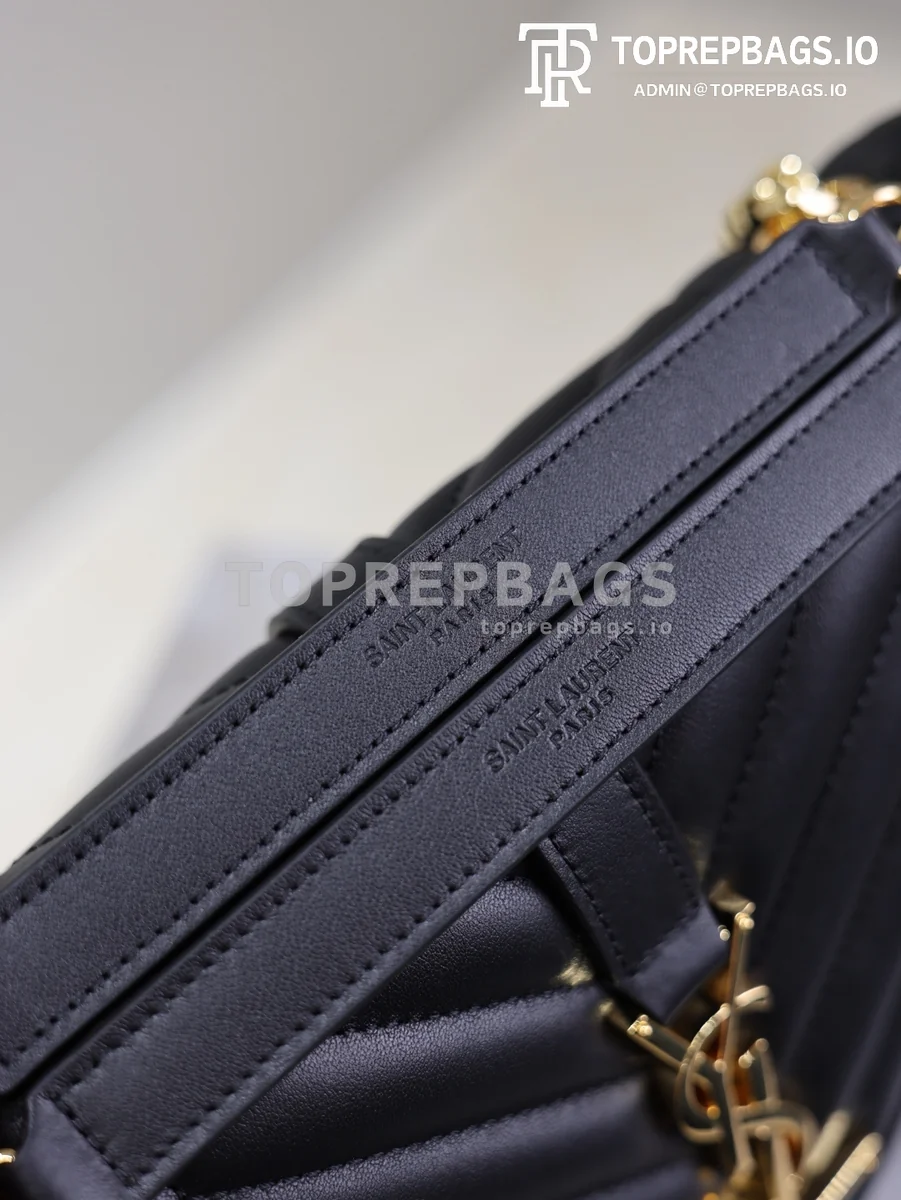 cmp_i1746261864341_9097_0_2 YSL Envelope Medium in Black