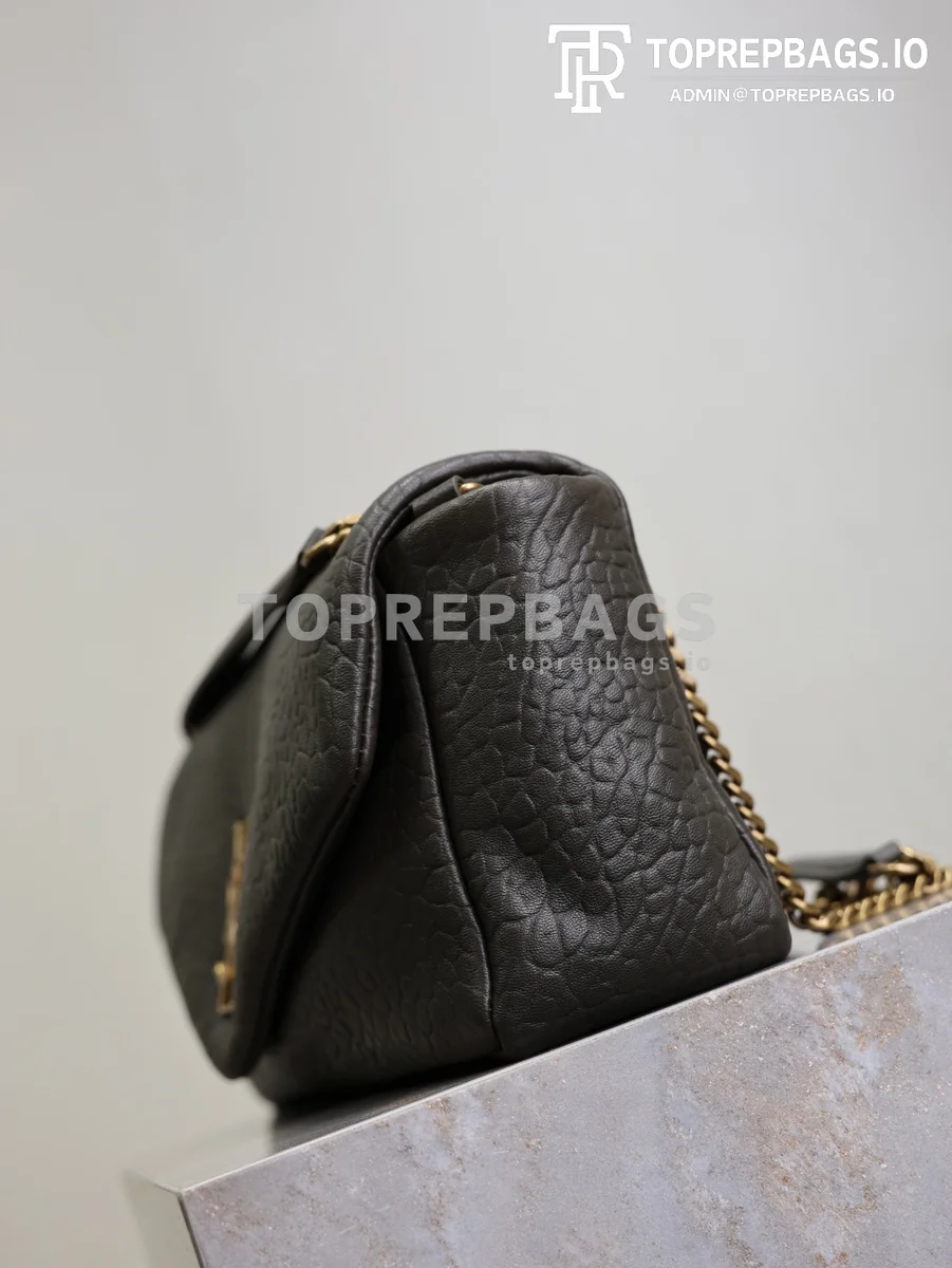 cmp_i1751095578652_9684_0_3 YSL Calypso in Green