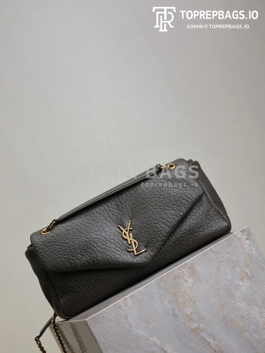 cmp_i1751095580956_1641_0_1 YSL Calypso in Green