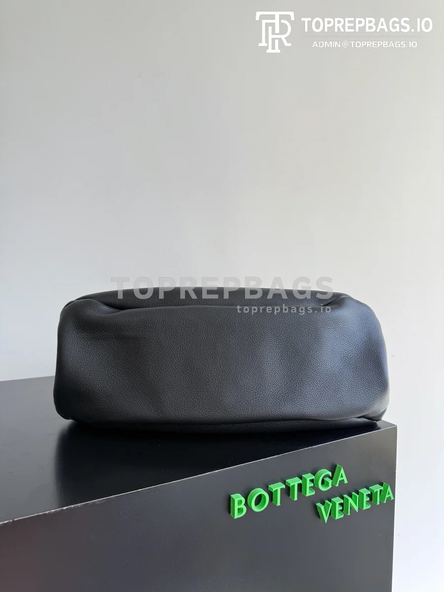 cmp_i1756718565933_7886_0_4 Bottega Veneta Campana in Grey