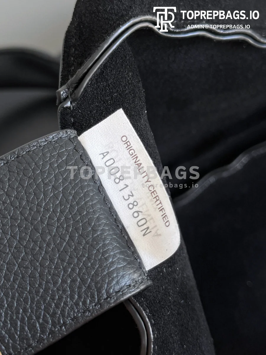cmp_i1756718568185_8258_0_9 Bottega Veneta Campana in Grey