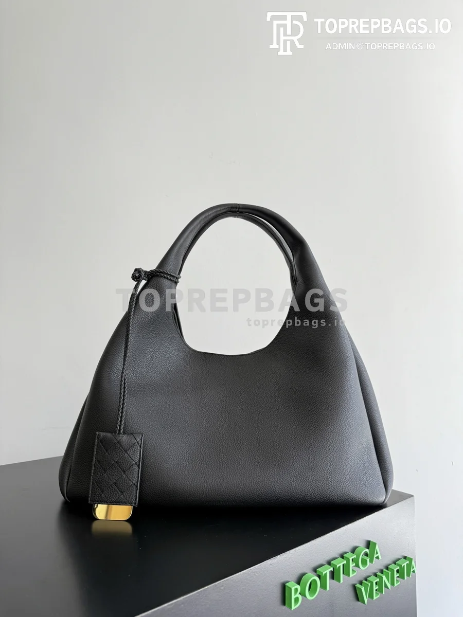 cmp_i1756894930563_1090_0_8 Bottega Veneta Campana in Grey