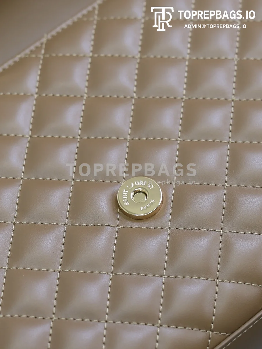 cmp_i1761556946669_422_0_6 YSL Envelope Medium in Caramel