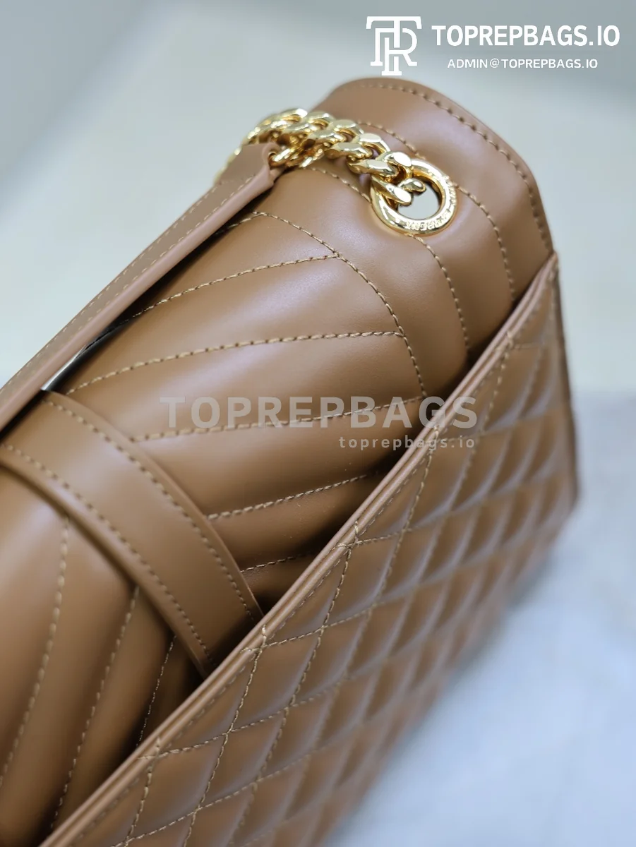 cmp_i1761556949314_6046_0_3 YSL Envelope Medium in Caramel