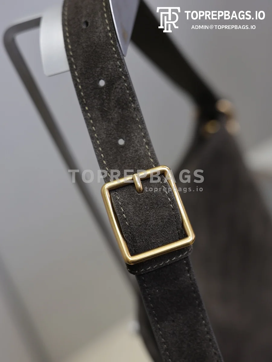 cmp_i1764921062332_9831_0_0 YSL Niki Bucket in Brown