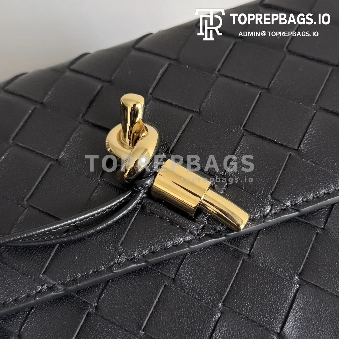 cmp_i1765763688372_5134_0_5 Bottega Veneta Andiamo in Black