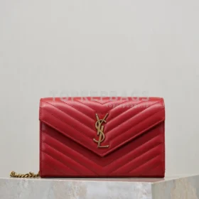 cmp_i1767778512569_7882_0_0 YSL Monogram Envelope in Red