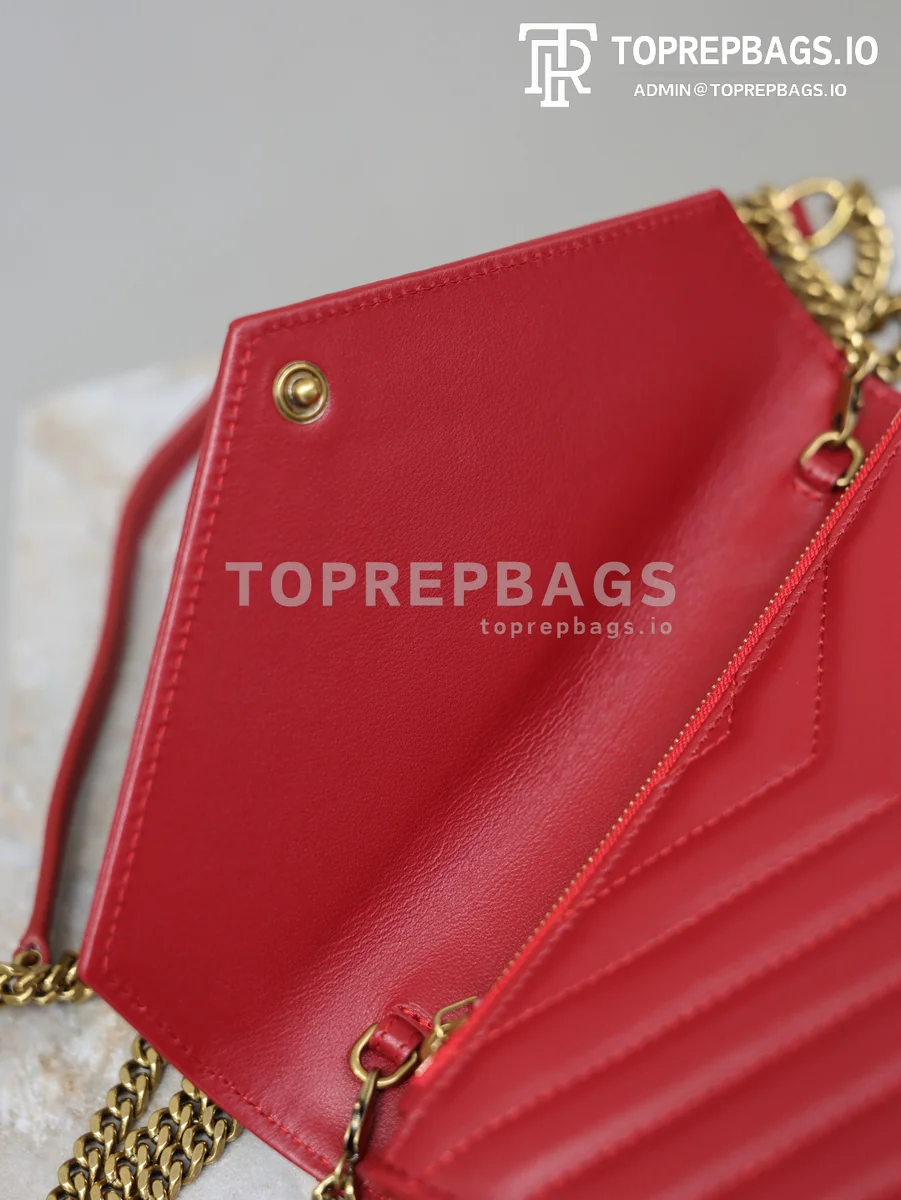 cmp_i1767778738496_7692_0_4 YSL Envelope Wallet On Chain Small in Red