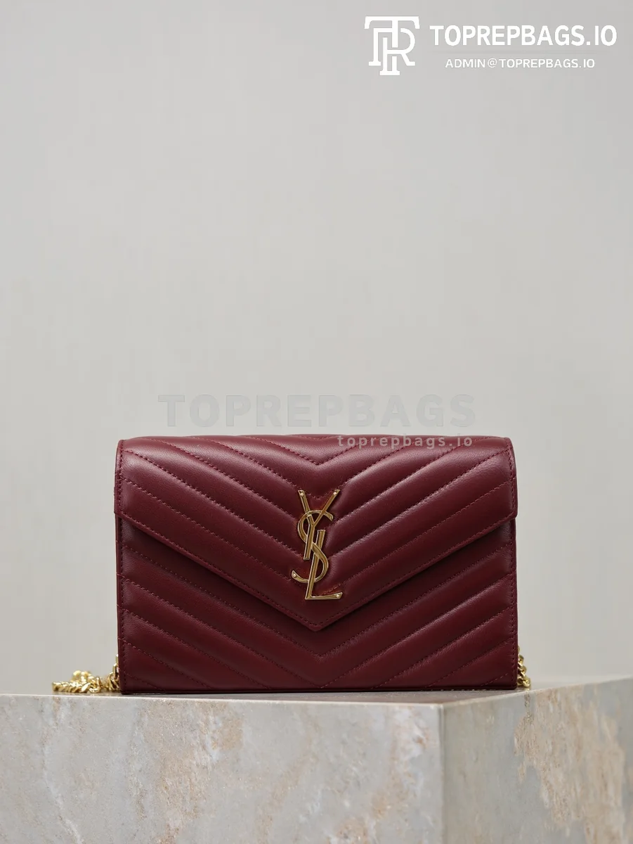 cmp_i1767778973291_309_0_0 YSL Monogram Envelope in Burgundy